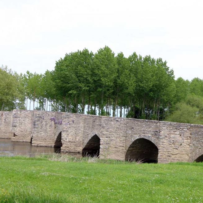 Arcos del puente de Víllodas